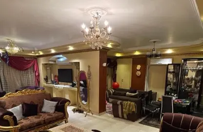 شقة - 3 غرف نوم - 3 حمامات للبيع في شارع احباب الرسول - حي السفارات - مدينة نصر - القاهرة شقة - 3 غرف نوم - 3 حمامات للبيع في شارع احباب الرسول - حي السفارات - مدينة نصر - القاهرة