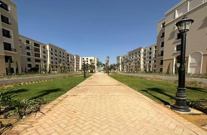 Apartment - 3 Bedrooms - 4 Bathrooms for sale in Village West - Sheikh Zayed Compounds - Sheikh Zayed City - Giza