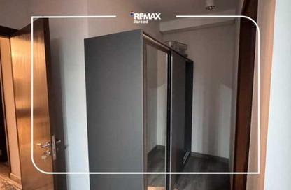 Apartment - 2 Bedrooms - 1 Bathroom for rent in Park Side Residence - Zed Towers - Sheikh Zayed Compounds - Sheikh Zayed City - Giza