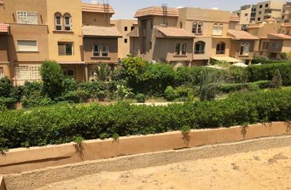 منزل مزدوج - 5 غرف نوم - 5 حمامات للبيع في مون فالي 2 - امتداد المستثمرين الشمالية - مدينة القاهرة الجديدة - القاهرة