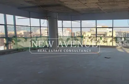 مساحات مكتبية - 8 غرف نوم - 2 حمامات للايجار في ايست ماين القاهرة الجديدة - كمبوندات التجمع الخامس - التجمع الخامس - مدينة القاهرة الجديدة - القاهرة