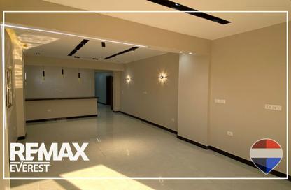Apartment - 3 Bedrooms - 2 Bathrooms for sale in 16th District - Sheikh Zayed City - Giza Apartment - 3 Bedrooms - 2 Bathrooms for sale in 16th District - Sheikh Zayed City - Giza