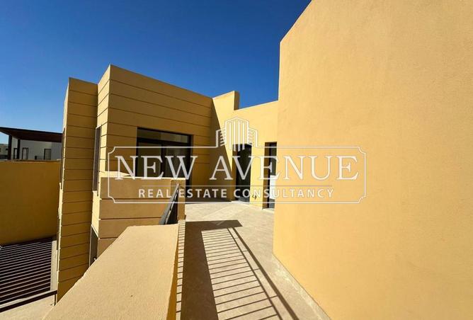 8593300 - Property Image 2