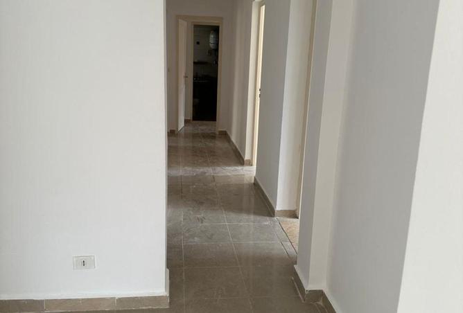 85607517 - صورة العقار 3