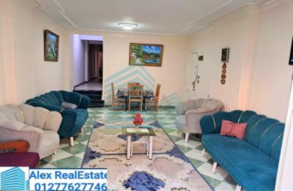 Apartment - 3 Bedrooms - 1 Bathroom for rent in Al Mosheer Ahmed Ismail St. - Sidi Gaber - Hay Sharq - Alexandria