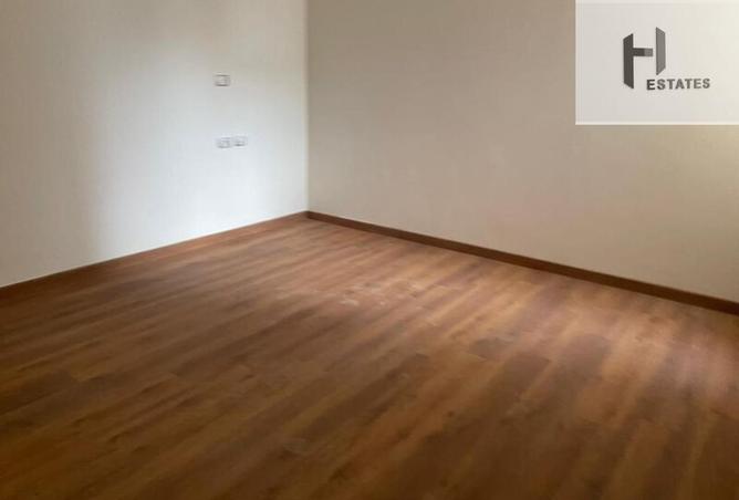 92684811 - صورة العقار 3