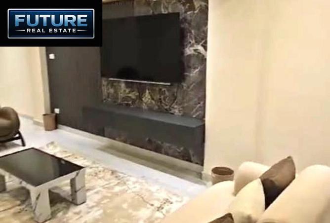 8677018 - Property Image 3