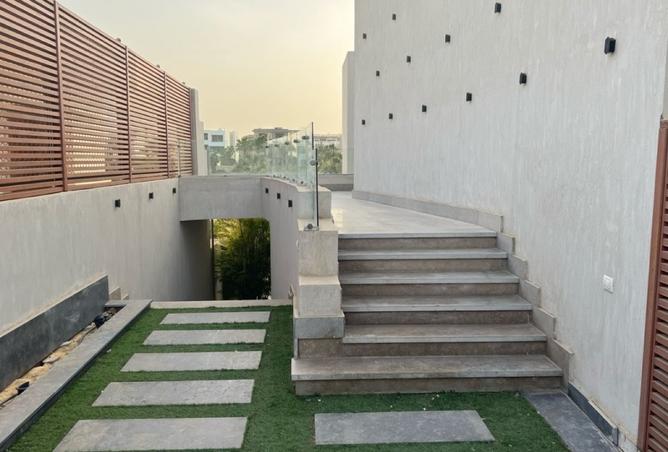99812914 - Property Image 2