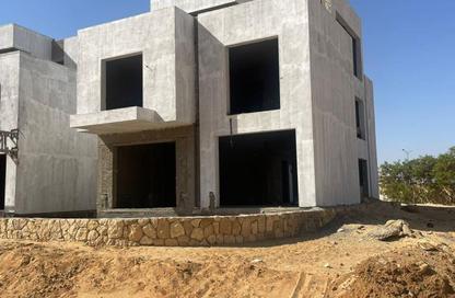 Villa - 4 Bedrooms - 4 Bathrooms for sale in Stei8ht - The 1st Settlement - New Cairo City - Cairo