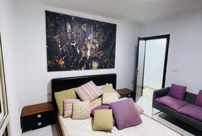 8633429 - Property Image 2