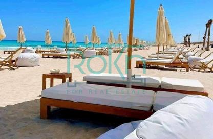 Chalet - 2 Bedrooms - 2 Bathrooms for sale in Seashore - Ras Al Hekma - North Coast