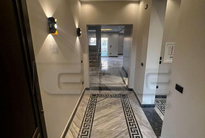 82100295 - Property Image 2