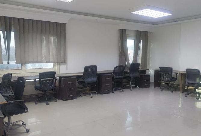 84244744 - Property Main Image