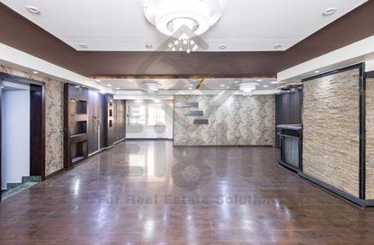 Apartment - 3 Bedrooms - 2 Bathrooms for sale in Ahmed Shawky St. - Roushdy - Hay Sharq - Alexandria Apartment - 3 Bedrooms - 2 Bathrooms for sale in Ahmed Shawky St. - Roushdy - Hay Sharq - Alexandria