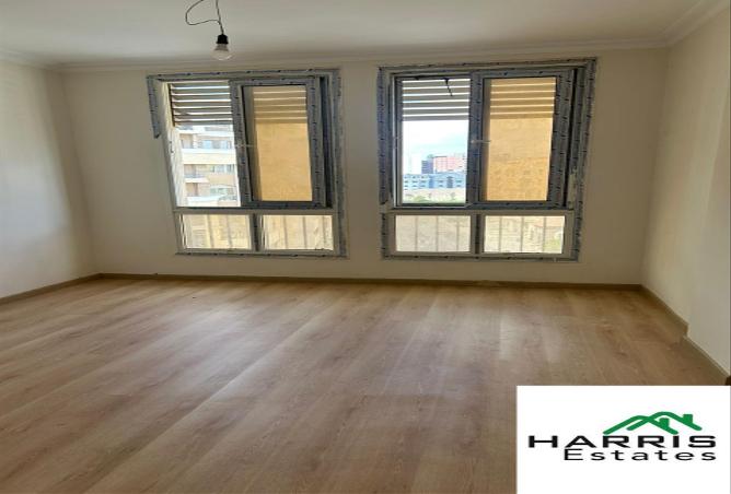 77326433 - Property Image 2