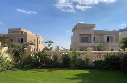 تاون هاوس - 4 - 5 للبيع في جولف فيوز - طريق مصر اسكندرية الصحراوي - مدينة 6 أكتوبر - الجيزة