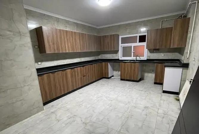 8652298 - Property Image 2