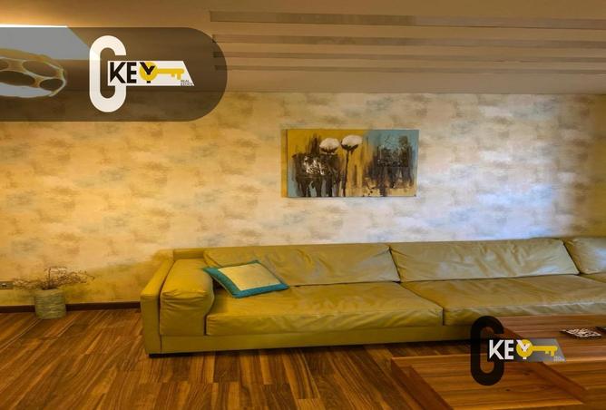 8610914 - Property Image 2