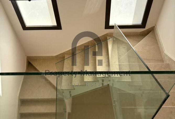 77053993 - صورة العقار 3