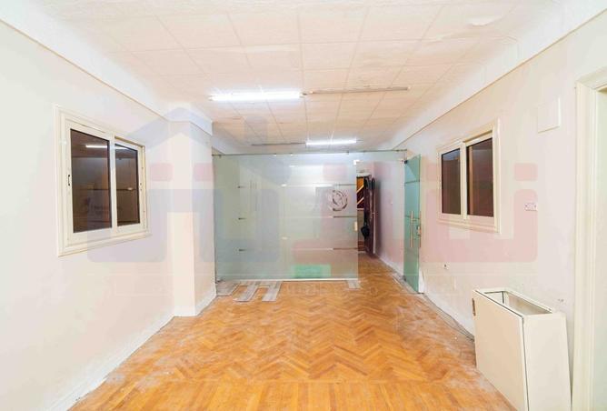 98834314 - الصورة الرئيسية للعقار