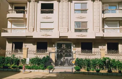 Apartment - 3 Bedrooms - 3 Bathrooms for sale in Al Andalus El Gedida - Al Andalus District - New Cairo City - Cairo