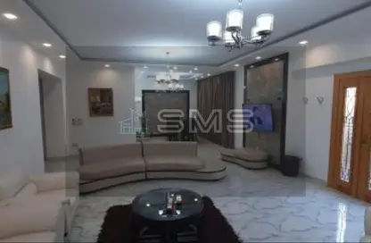 شقة - 3 غرف نوم - 3 حمامات للايجار في شارع 155 - الحي الرابع - التجمع الخامس - مدينة القاهرة الجديدة - القاهرة