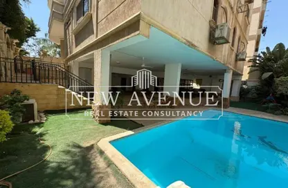 Villa - 7+ Bedrooms - 7+ Bathrooms for sale in Doctor Yassin Abdel Ghaffar St. - Area C - Ganoob El Acadimia - New Cairo City - Cairo