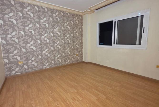 8551007 - Property Image 3