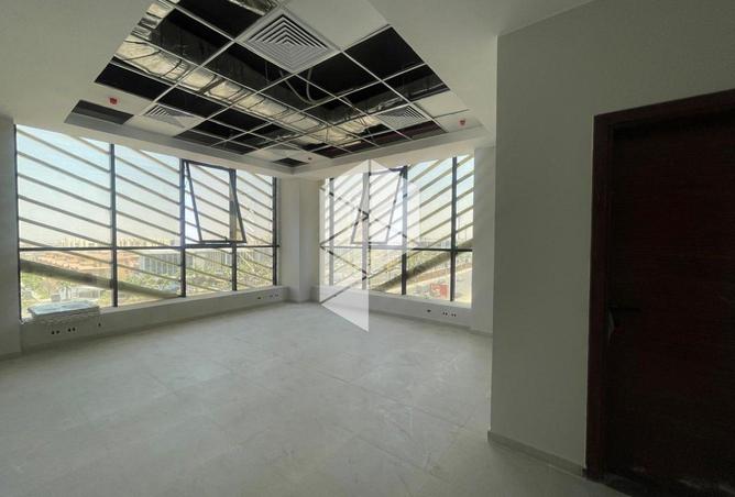 8614905 - Property Image 3