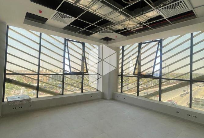 8614905 - Property Image 2