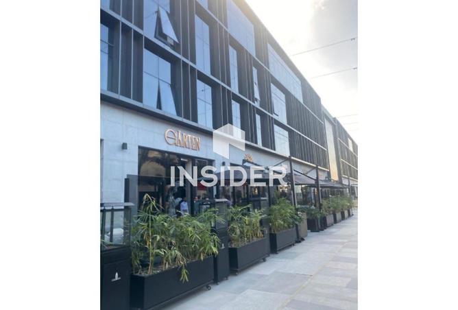 70372945 - صورة العقار 3