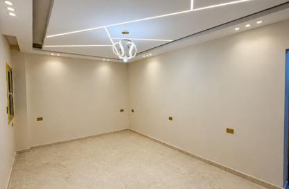 Apartment - 3 Bedrooms - 2 Bathrooms for sale in Dokki - Giza
