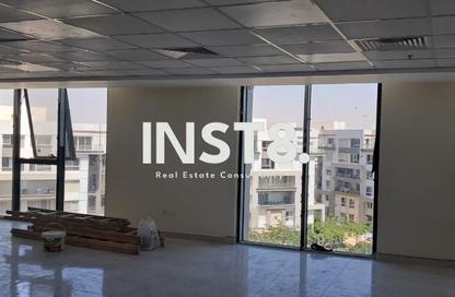 Office Space - Studio - 1 for rent in Hyde Park Business District Mall - South Teseen St. - The 5th Settlement - New Cairo City - Cairo