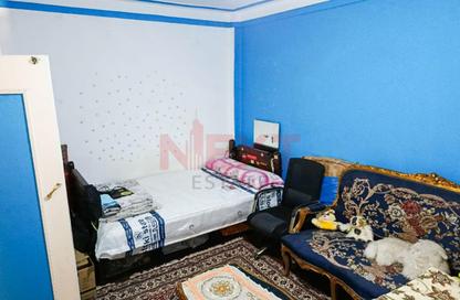 Apartment - 3 Bedrooms - 1 Bathroom for sale in Ahmed Kamha St. - Ibrahimia - Hay Wasat - Alexandria