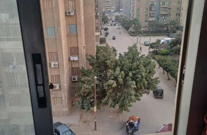 Apartment - 2 Bedrooms - 1 Bathroom for sale in Zahraa Madinat Nasr - Nasr City - Cairo