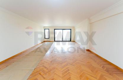 Apartment - 4 Bedrooms - 3 Bathrooms for sale in Smouha - Hay Sharq - Alexandria