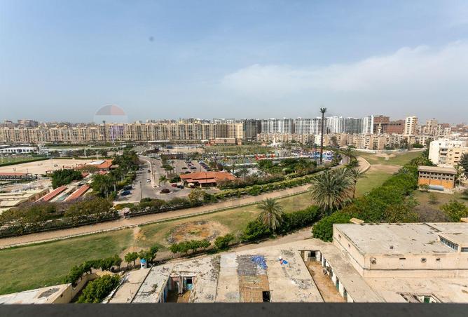 71923069 - Property Main Image