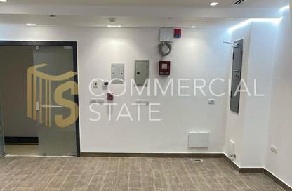 Office Space - Studio - 1 Bathroom for rent in Hyde Park Business District Mall - South Teseen St. - The 5th Settlement - New Cairo City - Cairo