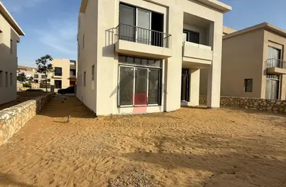 Villa - 4 Bedrooms - 5 Bathrooms for sale in O West - 6 October Compounds - 6 October City - Giza
