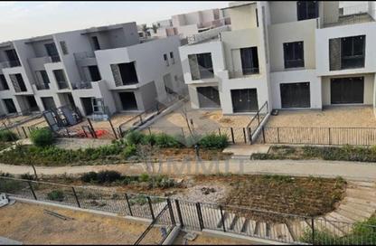 Townhouse - 3 - 4 for sale in Sodic East - 6th District - New Heliopolis - Cairo