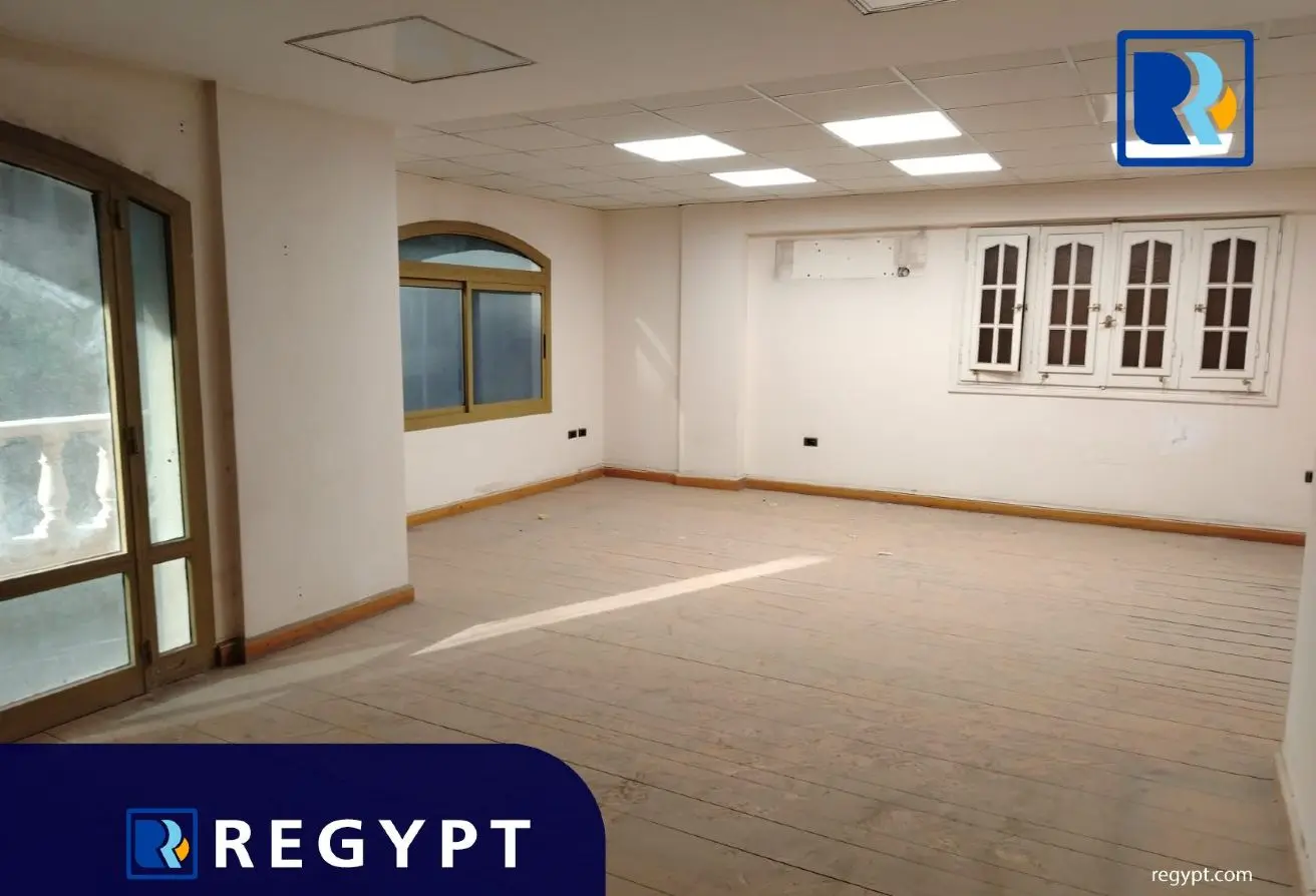96032792 - Property Main Image