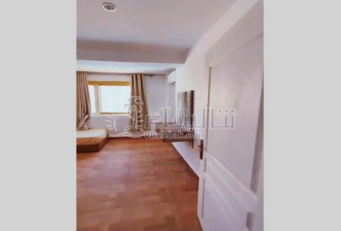 8717019 - Property Image 2