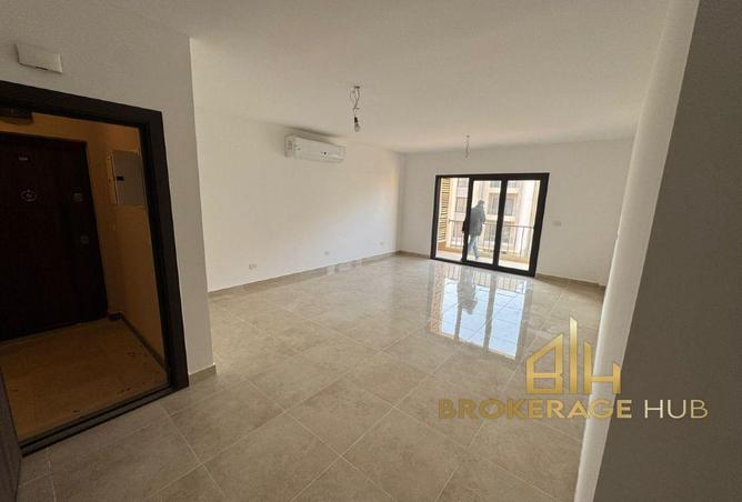 53719317 - Property Image 2