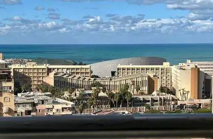 شقة - 3 غرف نوم - 3 حمامات للبيع في شارع شامبليون - الأزاريطة - حي وسط - الاسكندرية