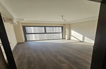 Apartment - 2 Bedrooms - 2 Bathrooms for rent in Park Side Residence - Zed Towers - Sheikh Zayed Compounds - Sheikh Zayed City - Giza