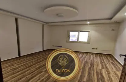 شقة - 2 غرف نوم - 2 حمامات للبيع في الجار - كمبوندات الشروق - مدينة الشروق - القاهرة