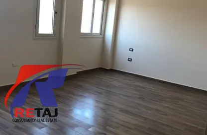 Apartment - 3 Bedrooms - 2 Bathrooms for rent in South Investors Area - New Cairo City - Cairo