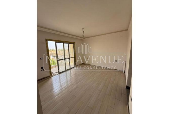 102069959 - Property Image 3