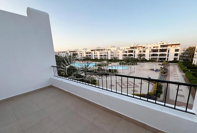 65154108 - Property Image 3