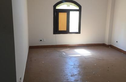 Office Space - Studio - 3 for rent in Ahmed Shawky Axis - El Banafseg 1 - El Banafseg - New Cairo City - Cairo